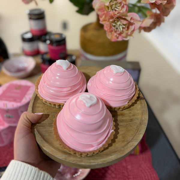 Valentine's Dine in for 2 Deal (From £20) Includes 2 x Sirloin Steaks, 2 x Sauces, 2 x Sides